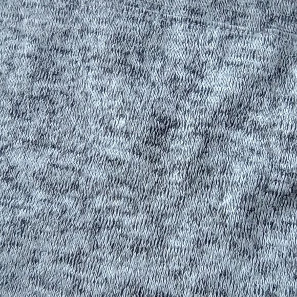 ๐No Comment Heathered Gray Knit Sweater!!! - Picture 2 of 7